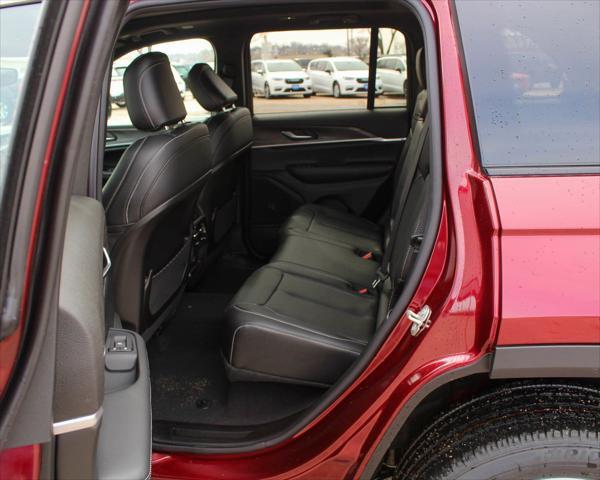 new 2024 Jeep Grand Cherokee car, priced at $43,614