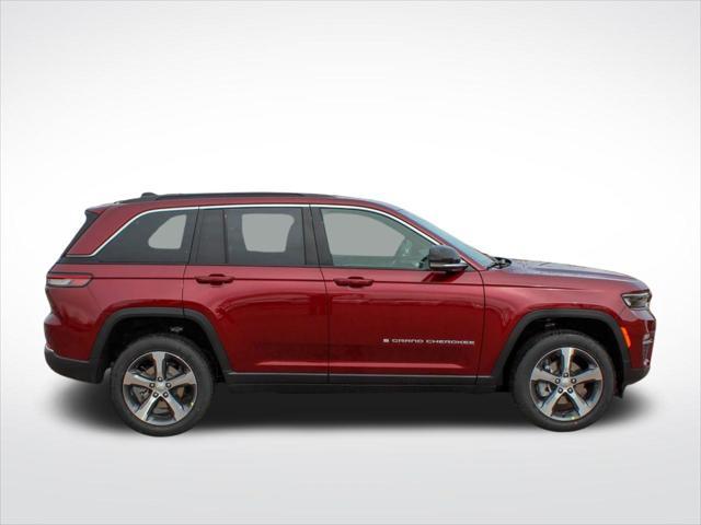 new 2024 Jeep Grand Cherokee car, priced at $43,614