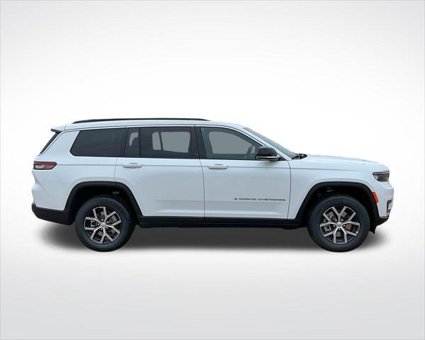 new 2025 Jeep Grand Cherokee L car, priced at $41,379