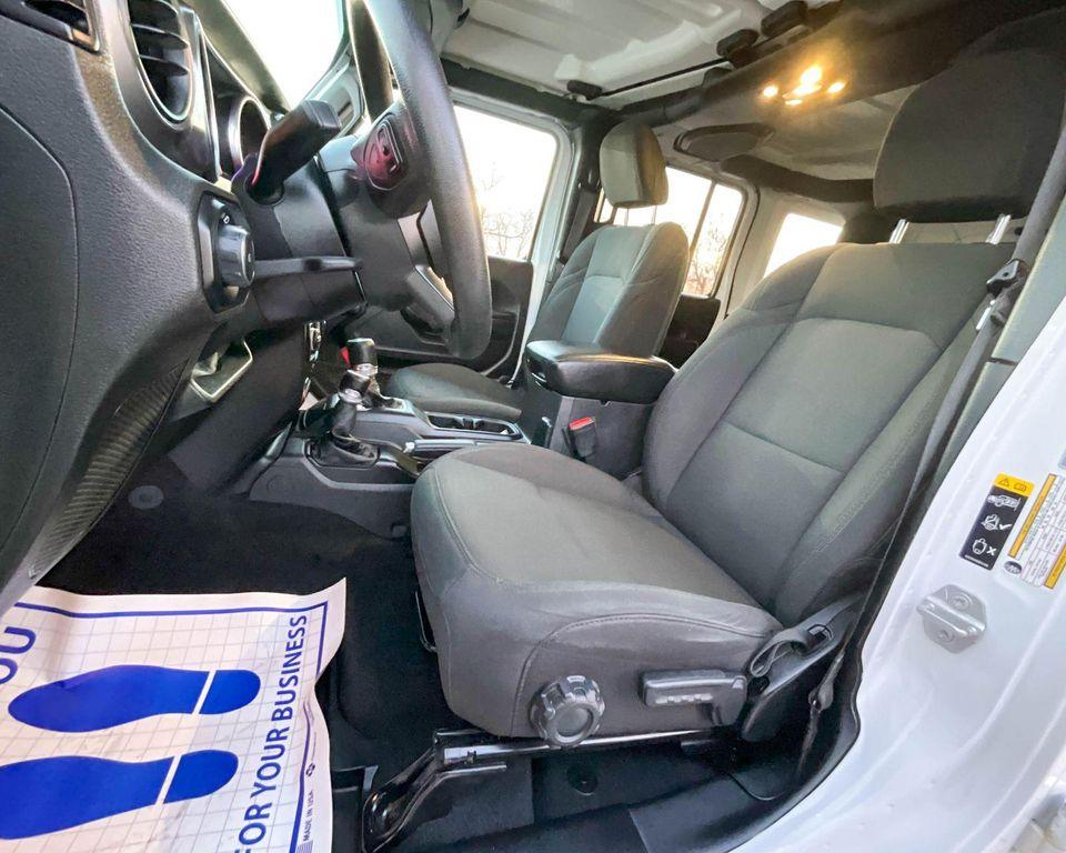 used 2021 Jeep Wrangler Unlimited car, priced at $30,585