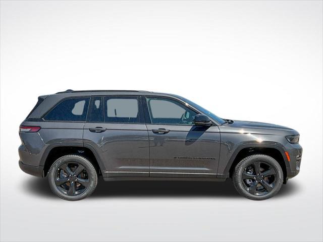 new 2024 Jeep Grand Cherokee car, priced at $44,214