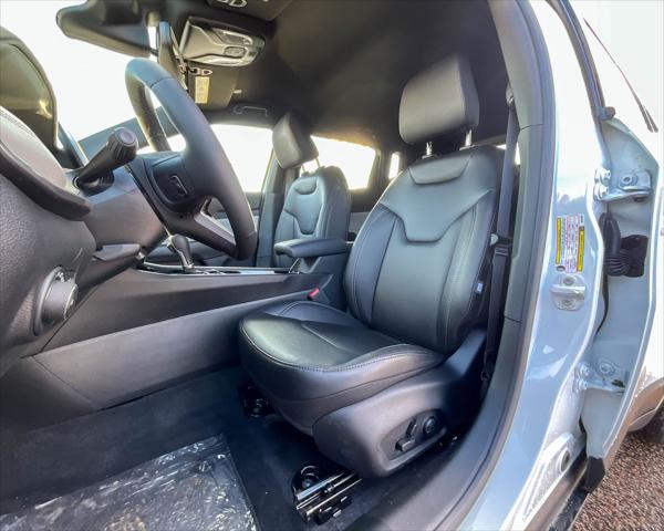 new 2025 Jeep Compass car, priced at $30,019