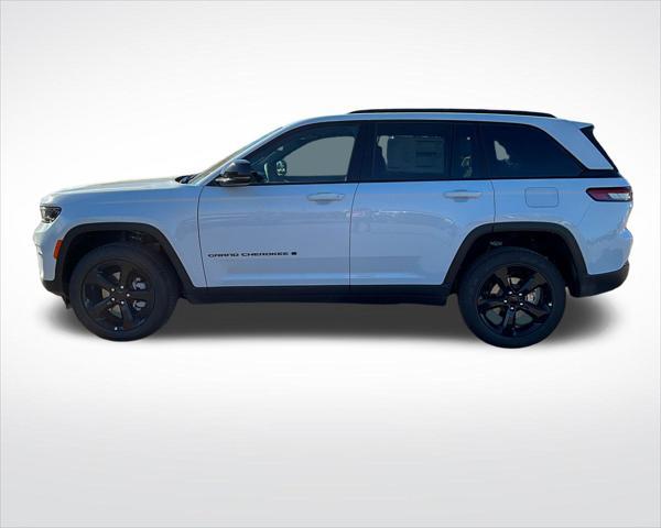 new 2024 Jeep Grand Cherokee car, priced at $43,619