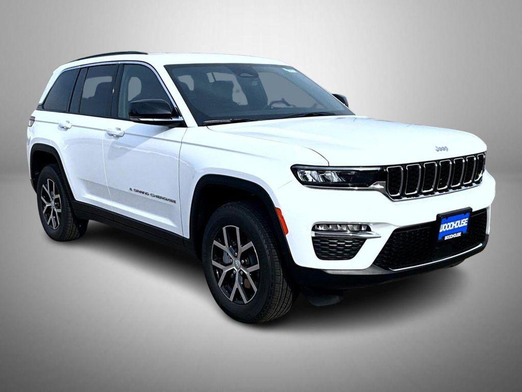 new 2025 Jeep Grand Cherokee car, priced at $44,829