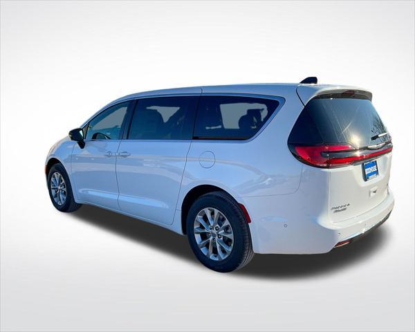 new 2025 Chrysler Pacifica car, priced at $45,599