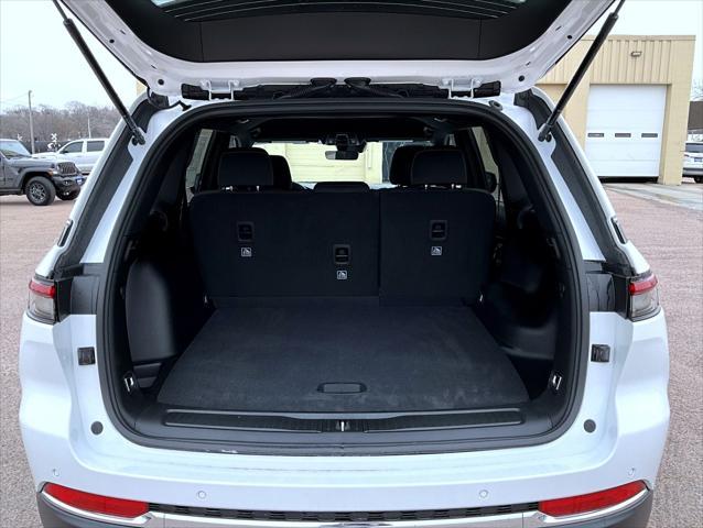 new 2025 Jeep Grand Cherokee car, priced at $36,209