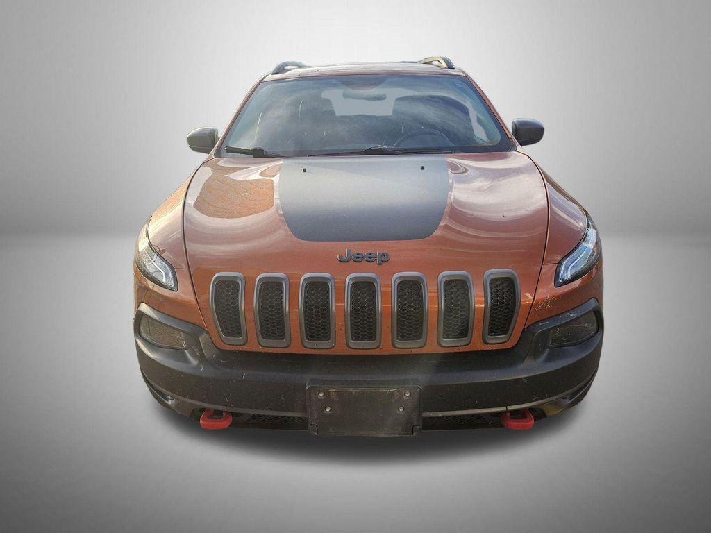 used 2015 Jeep Cherokee car, priced at $12,998