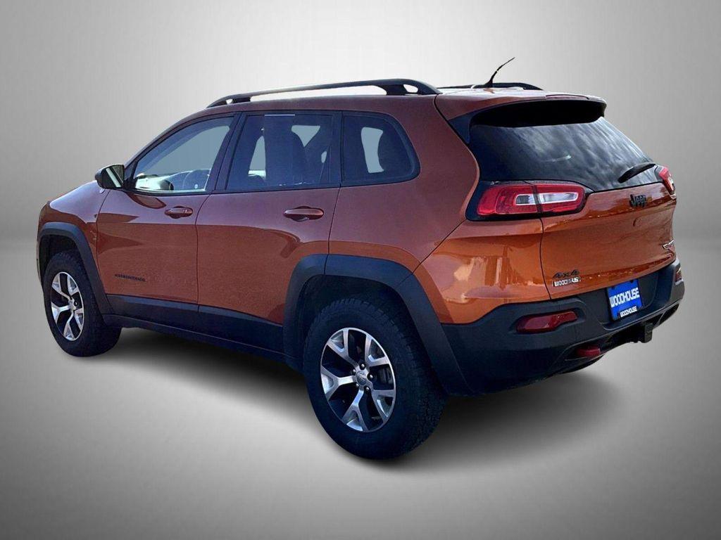 used 2015 Jeep Cherokee car, priced at $12,998