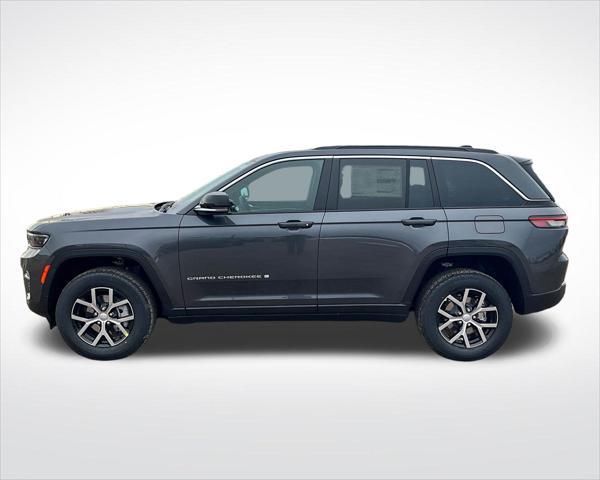 new 2025 Jeep Grand Cherokee car, priced at $41,974