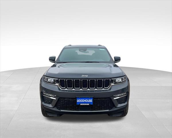 new 2025 Jeep Grand Cherokee car, priced at $40,974