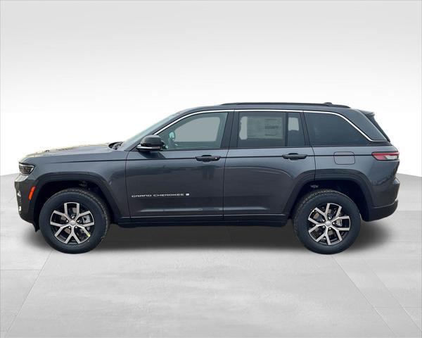 new 2025 Jeep Grand Cherokee car, priced at $40,974