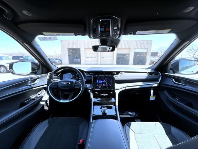 new 2025 Jeep Grand Cherokee L car, priced at $40,751