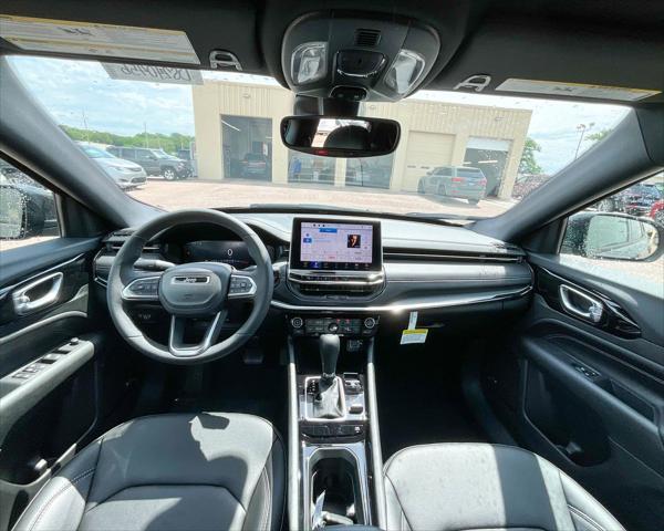 new 2024 Jeep Compass car, priced at $33,109