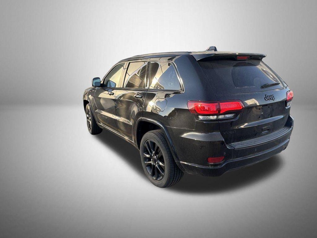 used 2022 Jeep Grand Cherokee car, priced at $29,850