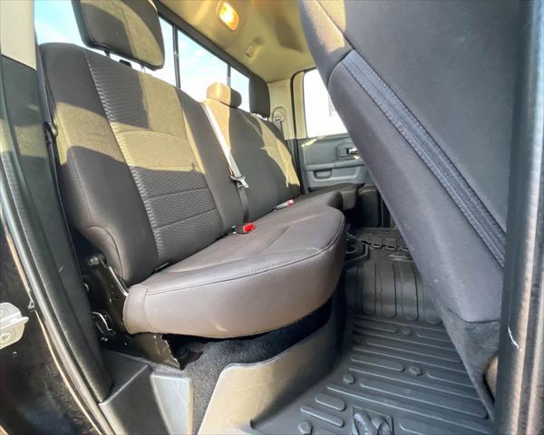 used 2019 Ram 1500 Classic car, priced at $25,457