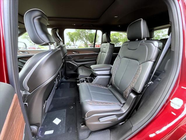 new 2025 Jeep Grand Cherokee L car, priced at $59,090