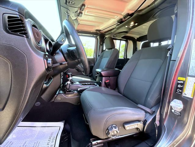 used 2021 Jeep Gladiator car, priced at $31,400