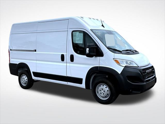 used 2023 Ram ProMaster 2500 car, priced at $35,899