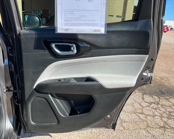 used 2022 Jeep Compass car, priced at $25,519