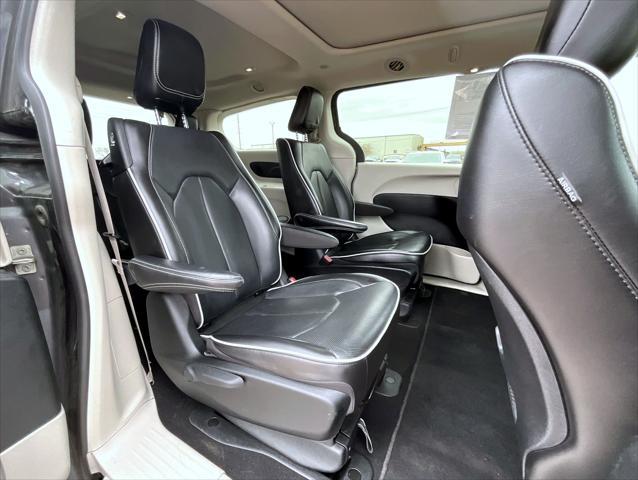 used 2023 Chrysler Pacifica Hybrid car, priced at $31,499