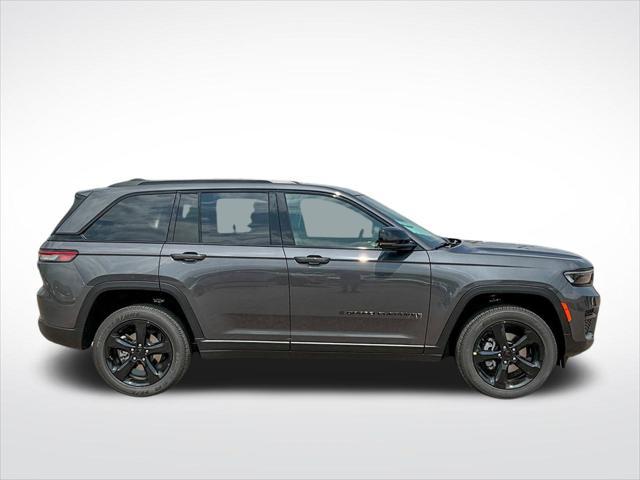 new 2024 Jeep Grand Cherokee car, priced at $41,354