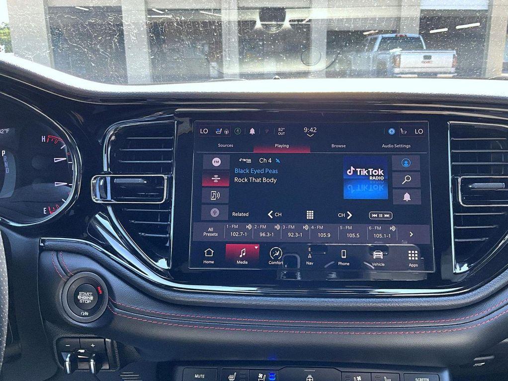 used 2024 Dodge Durango car, priced at $35,712