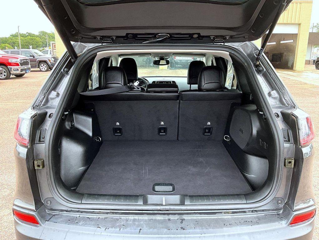 used 2022 Jeep Cherokee car, priced at $27,790