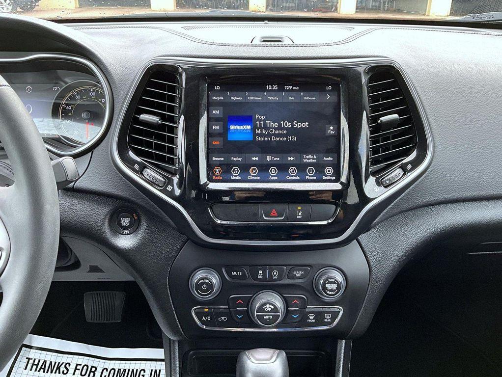 used 2022 Jeep Cherokee car, priced at $27,790