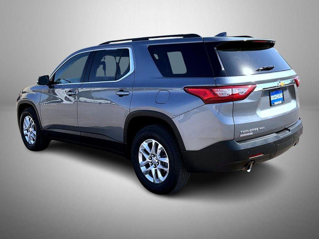 used 2021 Chevrolet Traverse car, priced at $24,499