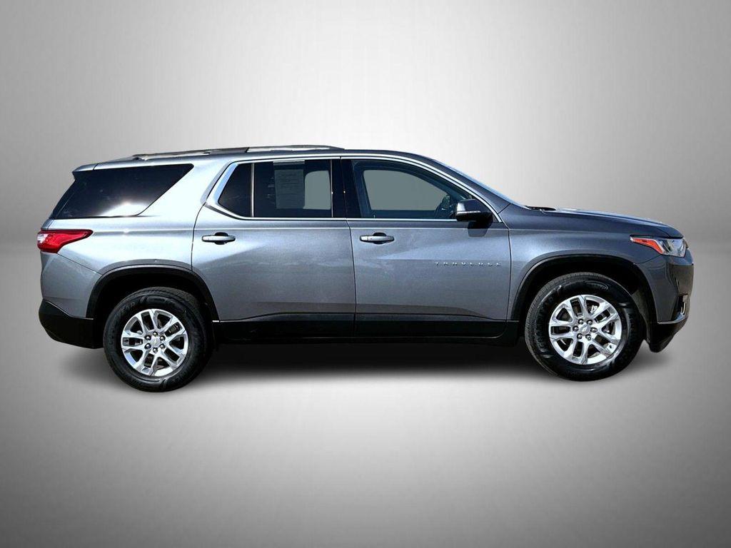used 2021 Chevrolet Traverse car, priced at $24,499