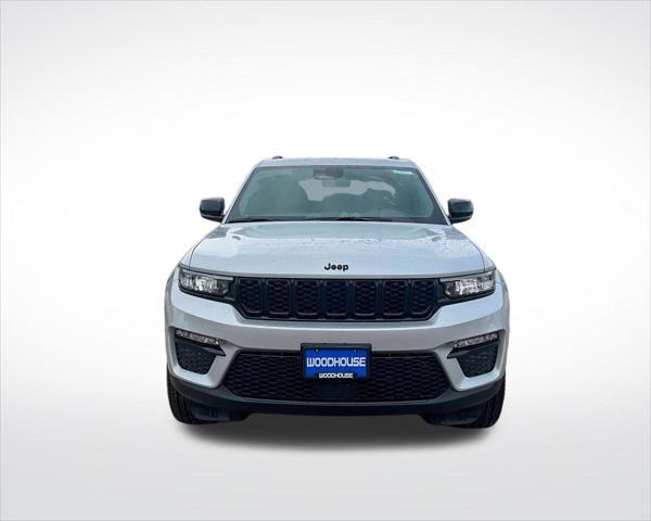 new 2025 Jeep Grand Cherokee car, priced at $44,199