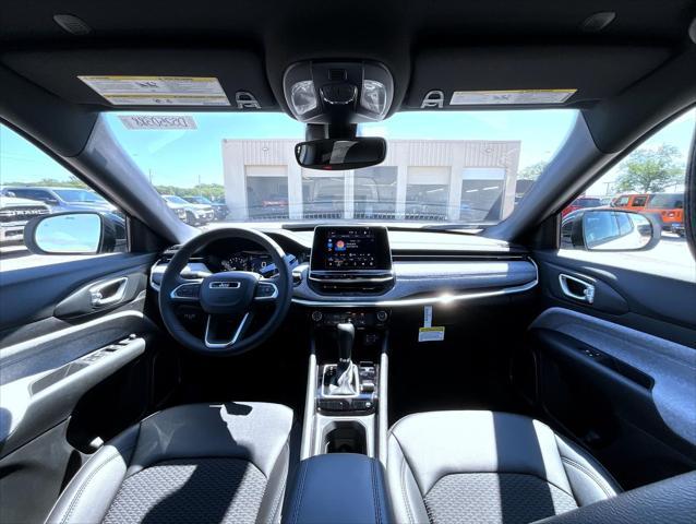 new 2025 Jeep Compass car, priced at $27,547