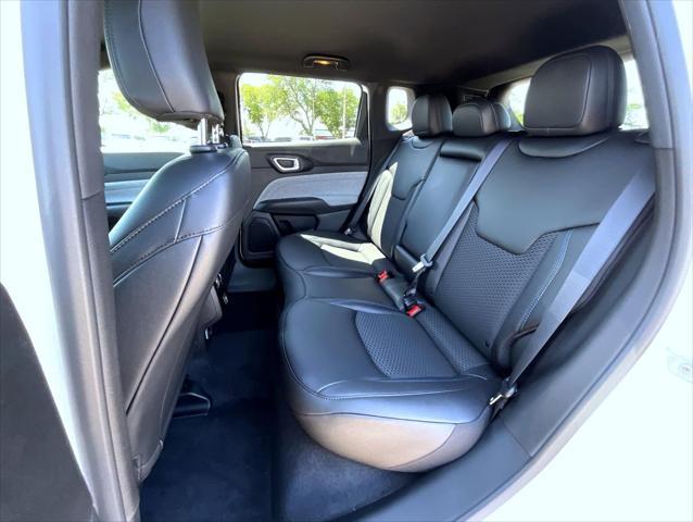 new 2025 Jeep Compass car, priced at $27,547
