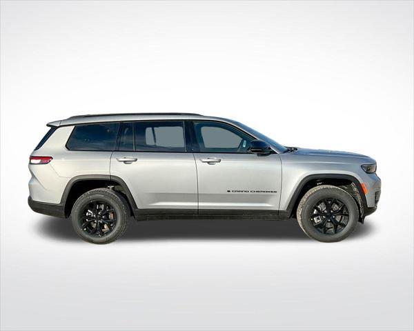 new 2025 Jeep Grand Cherokee L car, priced at $43,709