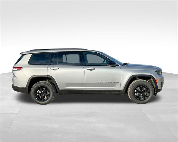 new 2025 Jeep Grand Cherokee L car, priced at $45,209