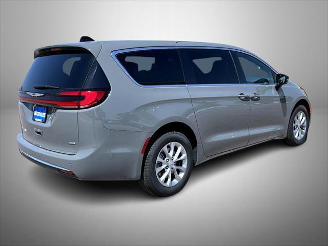 new 2025 Chrysler Pacifica car, priced at $44,427
