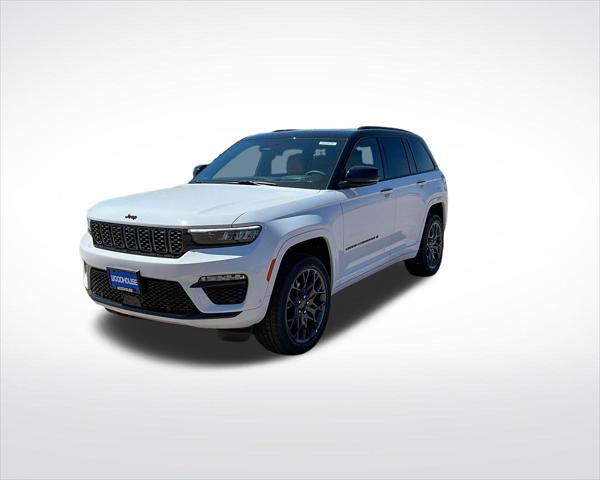 new 2025 Jeep Grand Cherokee car, priced at $70,104