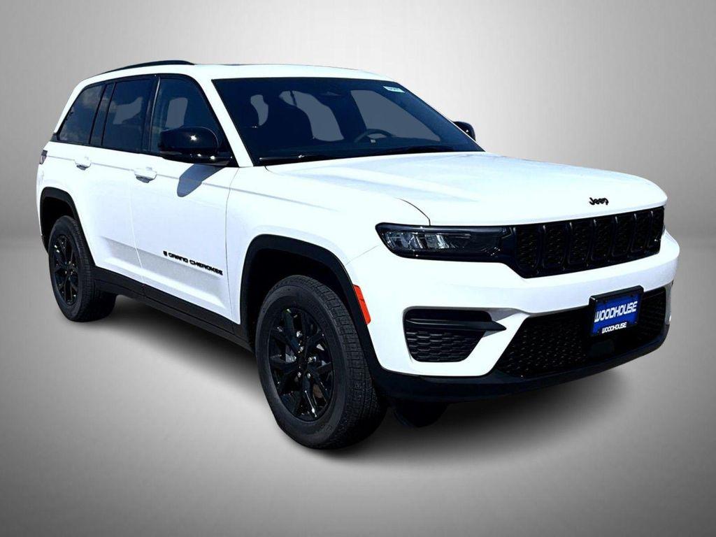 new 2025 Jeep Grand Cherokee car, priced at $44,724