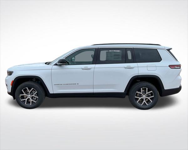 new 2025 Jeep Grand Cherokee L car, priced at $43,994