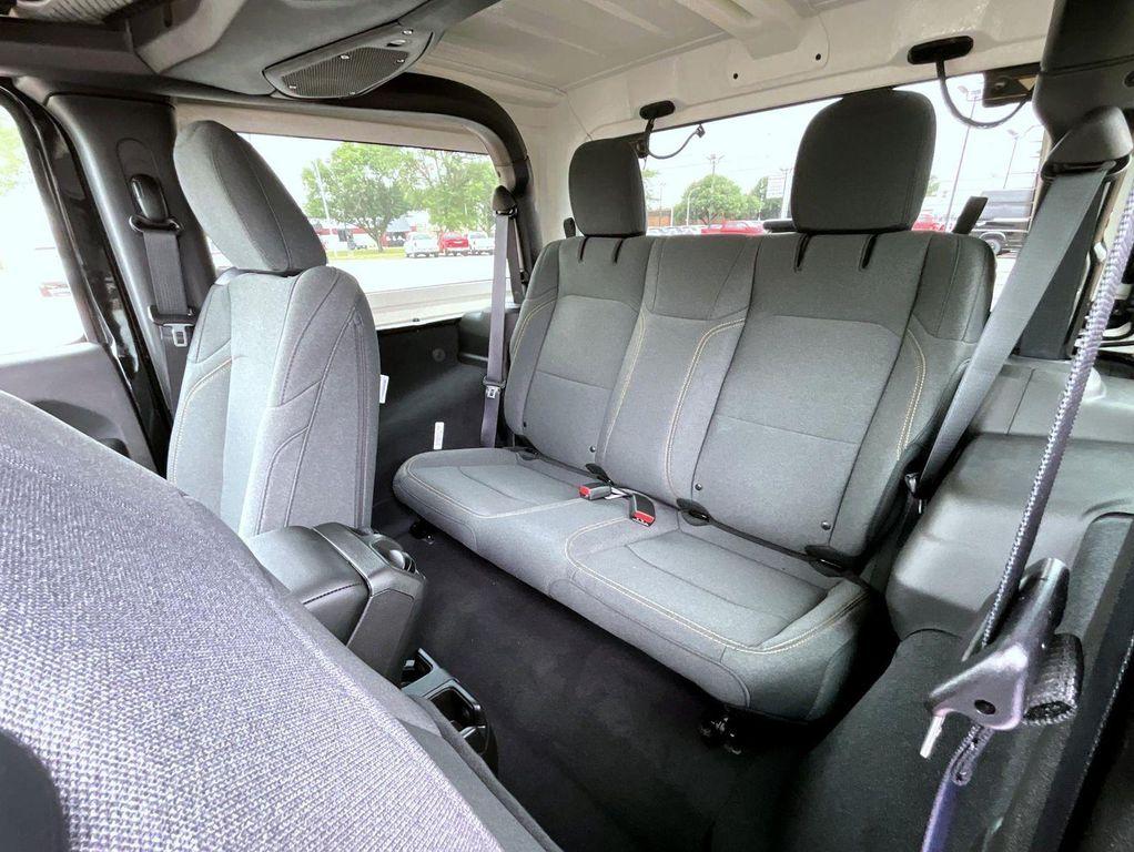 new 2025 Jeep Wrangler car, priced at $34,732