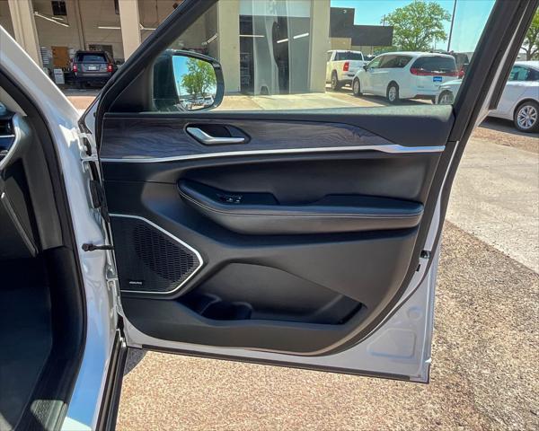 used 2023 Jeep Grand Cherokee 4xe car, priced at $32,989