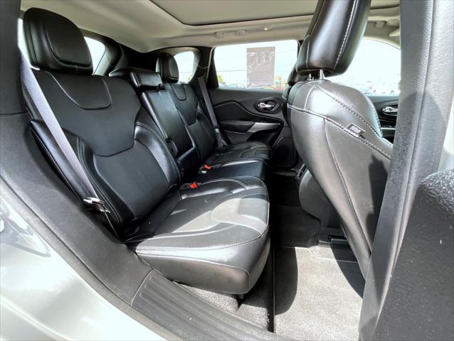 used 2022 Jeep Cherokee car, priced at $24,588