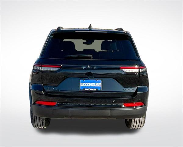 new 2025 Jeep Grand Cherokee car, priced at $45,194