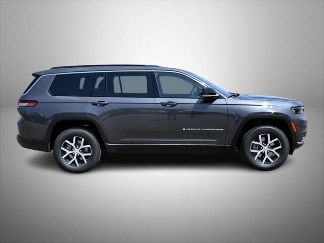 new 2025 Jeep Grand Cherokee L car, priced at $43,601