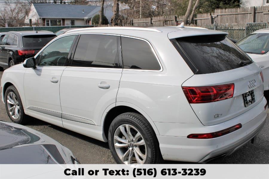 used 2017 Audi Q7 car, priced at $18,897