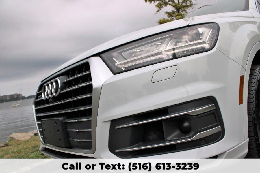 used 2017 Audi Q7 car, priced at $26,195