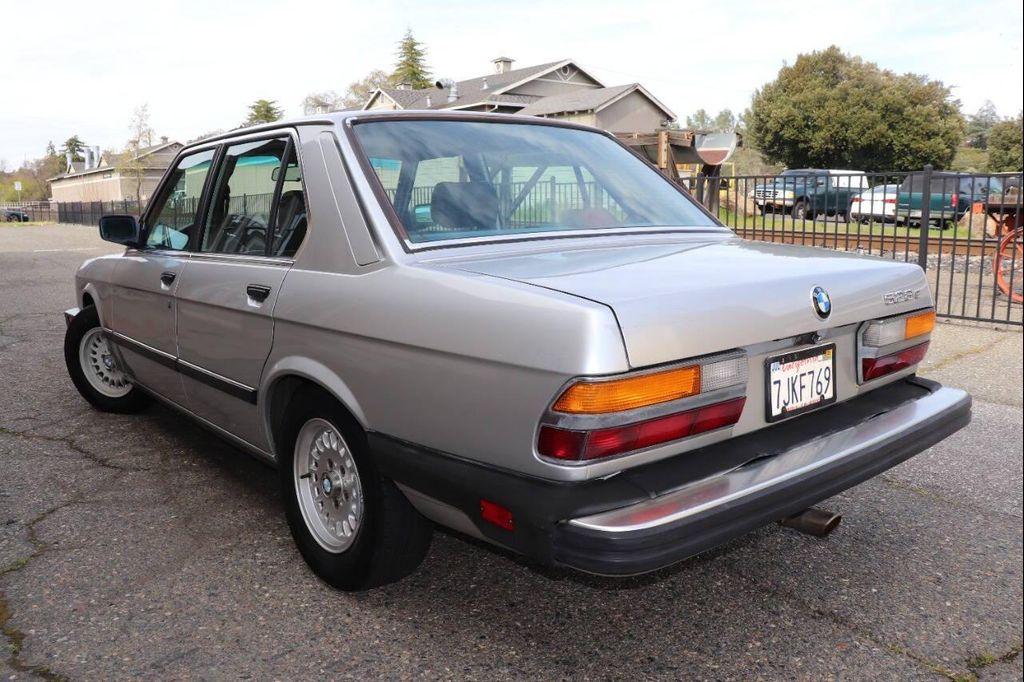 used 1986 BMW 528 car, priced at $5,300