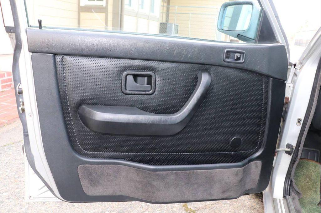 used 1986 BMW 528 car, priced at $5,300