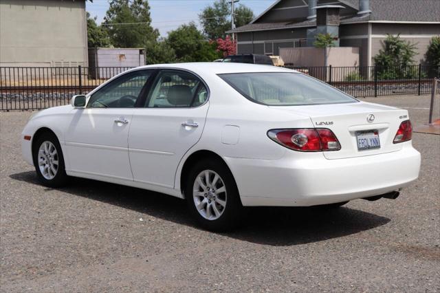 used 2004 Lexus ES 330 car, priced at $8,750