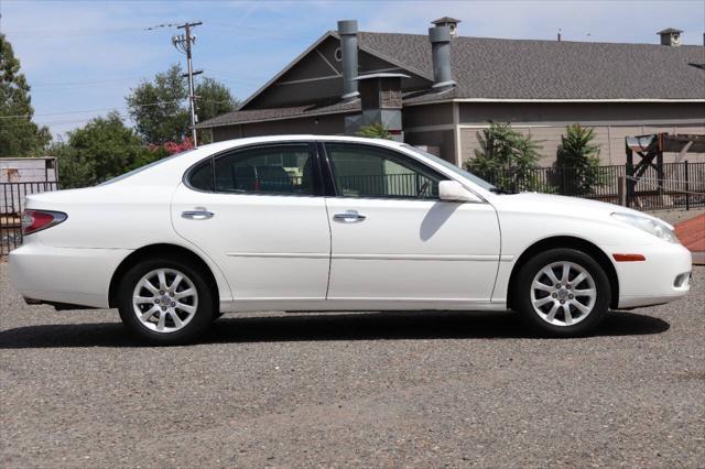 used 2004 Lexus ES 330 car, priced at $8,750